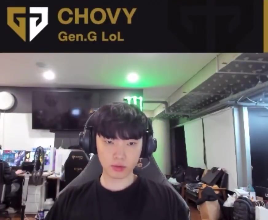 jinnianhui金年会Chovy：拳头是害怕我的中单吗？为啥一直让我补位啊~