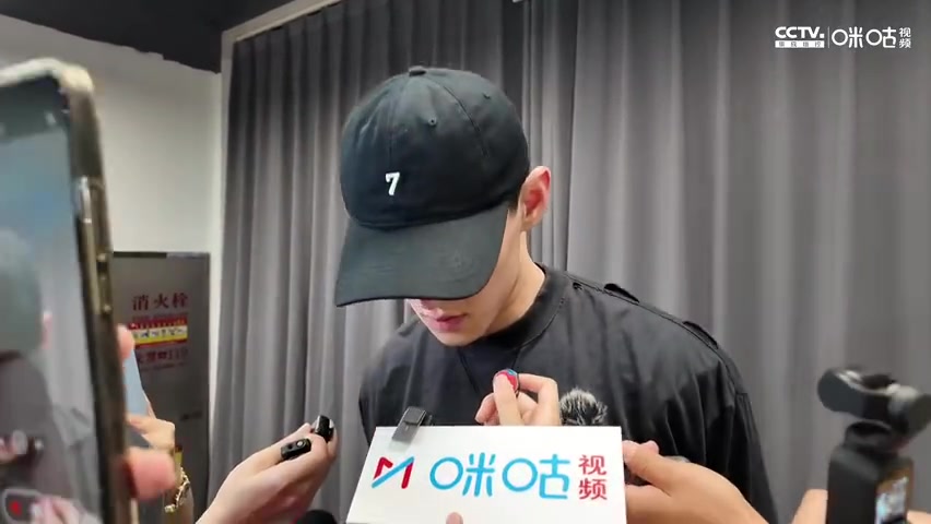 金年会体育🥺曾凡博：愧对球队 愧对球迷 没有尽自己的一份力 很遗憾